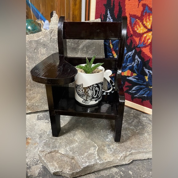 High Gloss Dark Brown Doll Chair Plant Stand/ Prop - Picture 10 of 12
